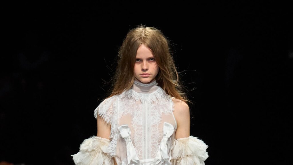 Ann Demeulemeester Spring 2027 Ready-to-Wear Collection Ann Demeulemeester Spring 2027 Ready-to-Wear Collection