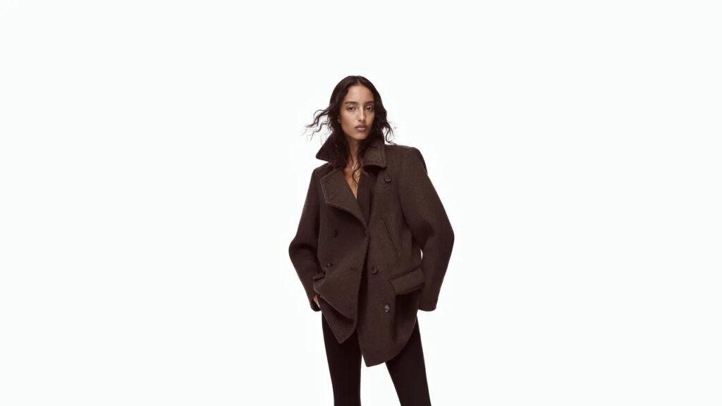 Victoria Beckham’s Second Gap Collection Reimagines Fall’s Essential Layers Victoria Beckham’s Second Gap Collection Reimagines Fall’s Essential Layers